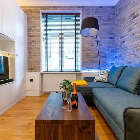 Apartment Na Deptaku 15