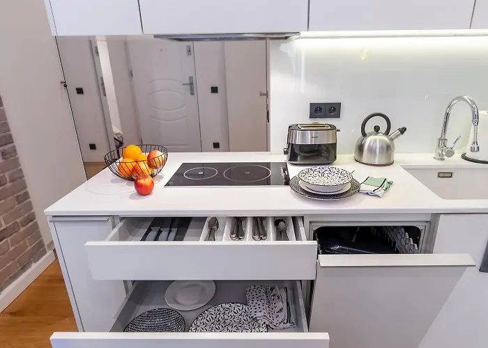 Na Deptaku 15 דירה